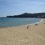 Kalamitsa Beachfront Escape * Kavala
