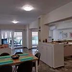 Apartamento Kalamitsa Beachfront Escape