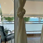 Kalamitsa Beachfront Escape Apartamento Kavala