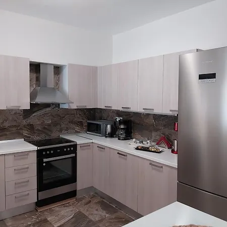 Kalamitsa Beachfront Escape Apartment Kavala