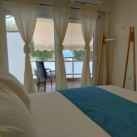 Kalamitsa Beachfront Escape Apartament