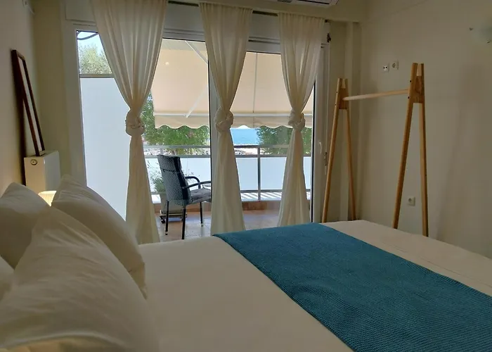 Kalamitsa Beachfront Escape Apartament