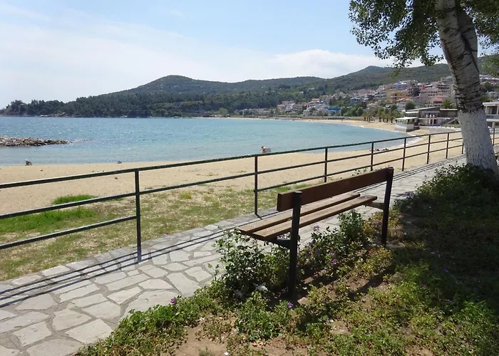 Kalamitsa Beachfront Escape * Kawala